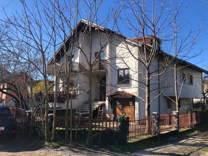 Апартаменты Old Town House Никшич Экстерьер фото